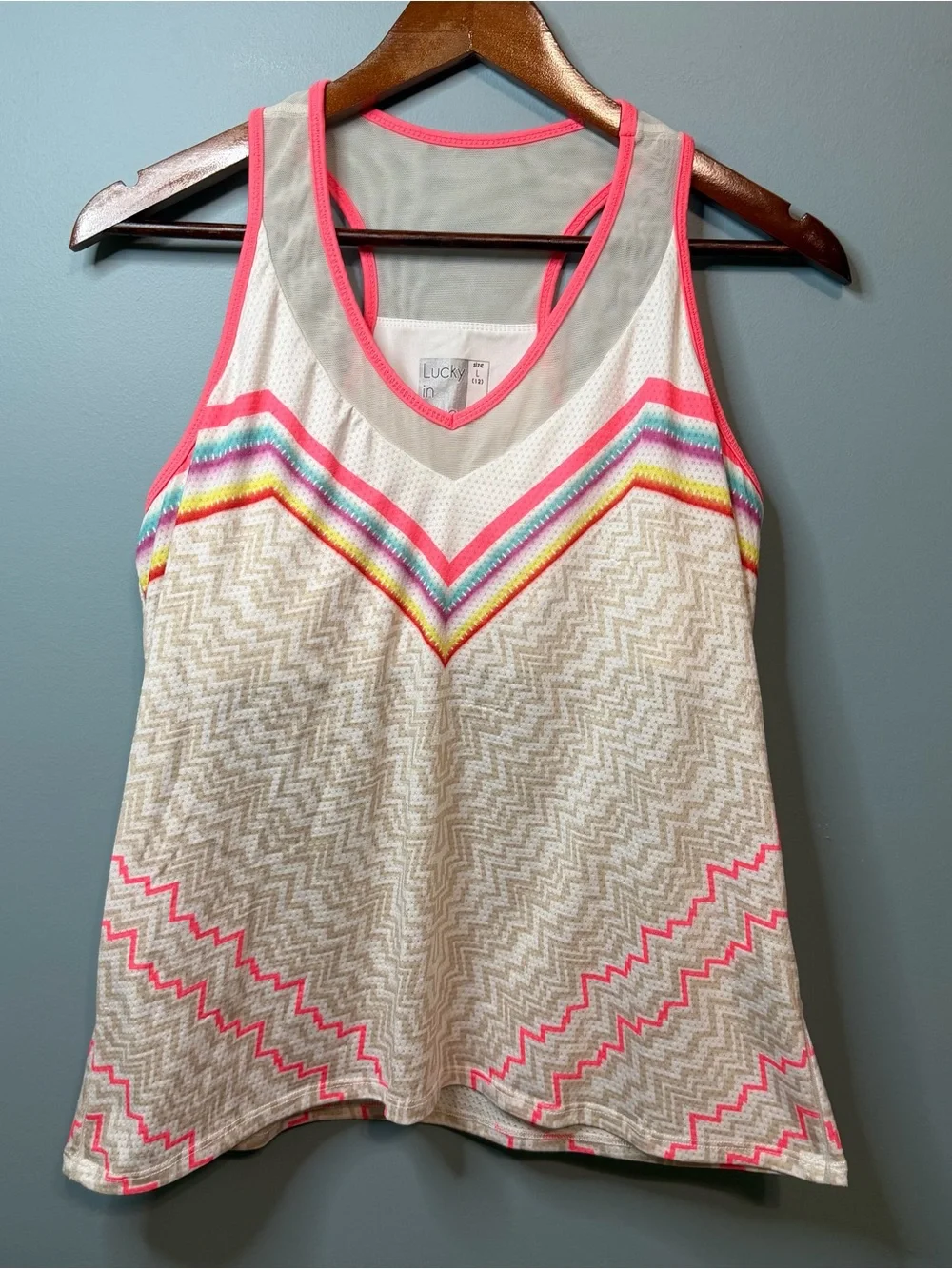 Lucky in Love Chevron Athletic Tank Top Large 12 White Pink Racerback